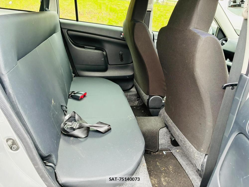 Toyota PROBOX 2020-05 7491011-8
