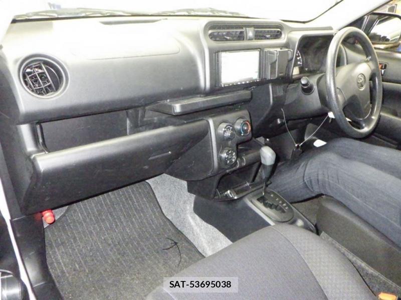Toyota PROBOX 2019-05 7914569-4