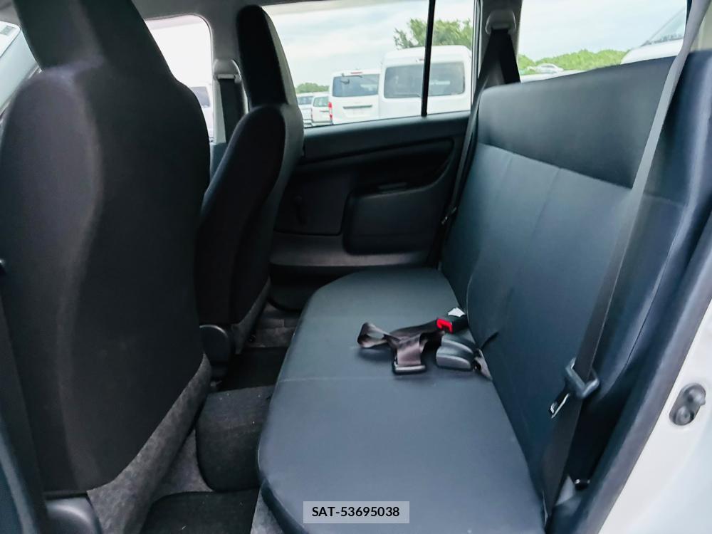 Toyota PROBOX 2019-05 7914569-9