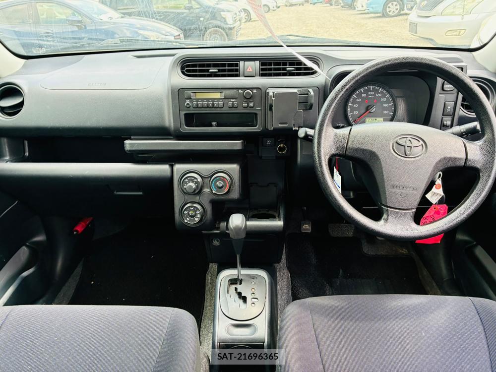 Toyota PROBOX 2019-05 7736069-12