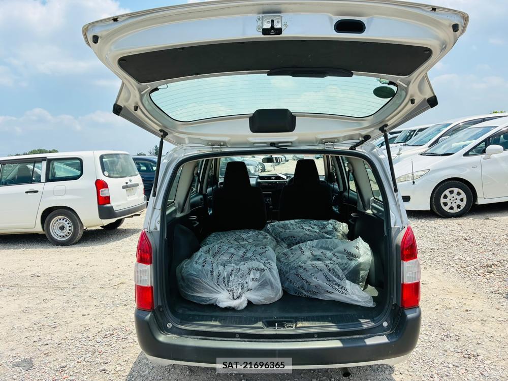 Toyota PROBOX 2019-05 7736069-26