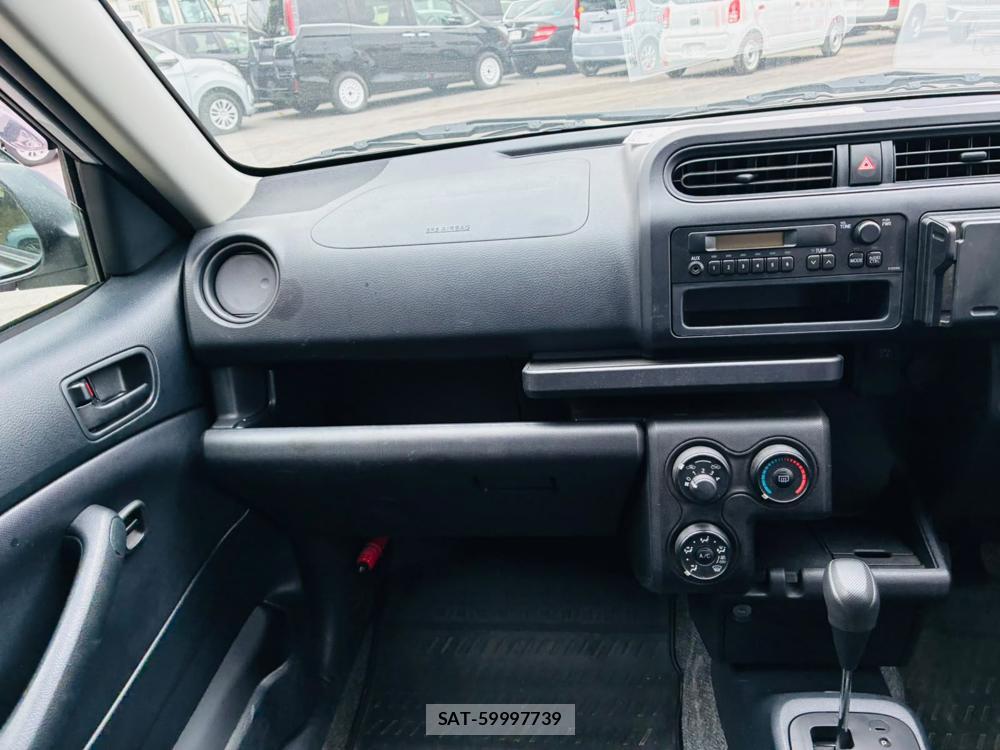 Toyota PROBOX 2019-06 8226314-17