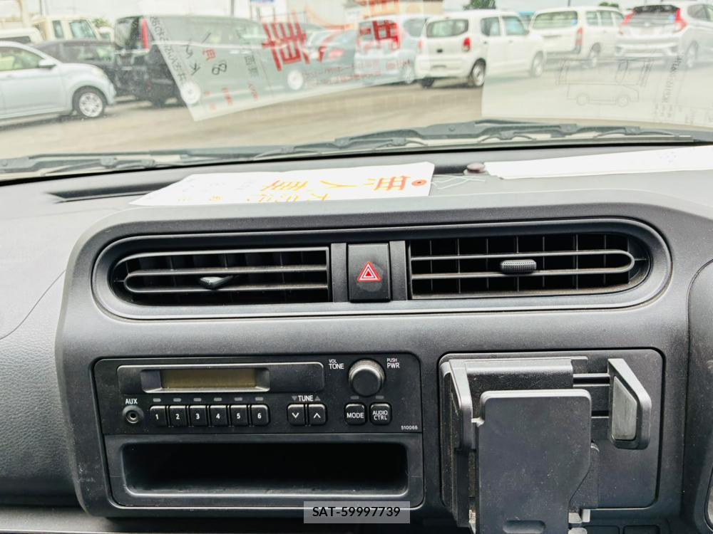 Toyota PROBOX 2019-06 8226314-18