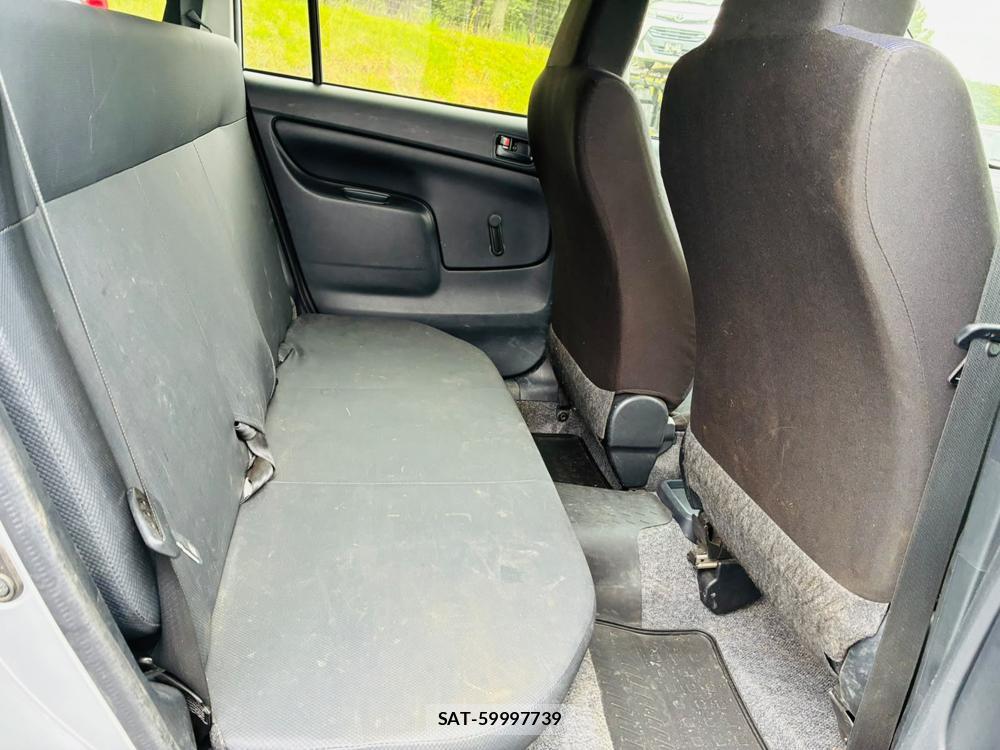 Toyota PROBOX 2019-06 8226314-8