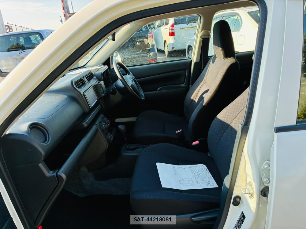 Toyota PROBOX 2020-06 8311392-10