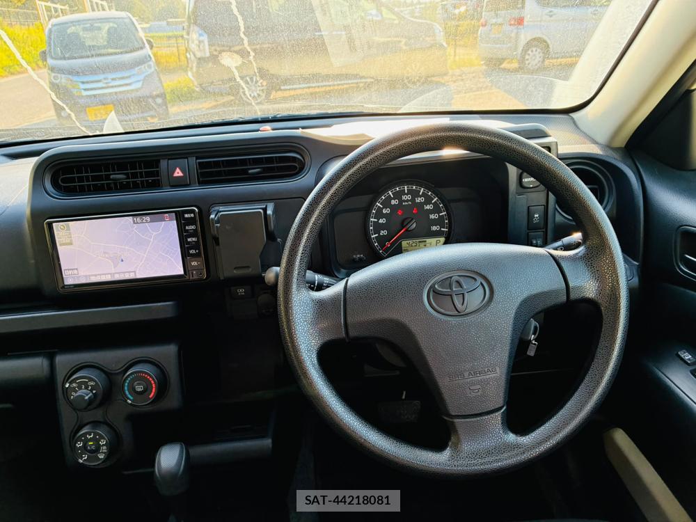 Toyota PROBOX 2020-06 8311392-13
