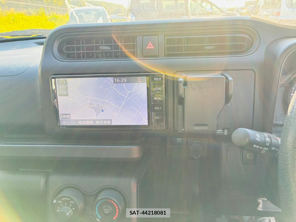 Toyota PROBOX 2020-06 8311392-19