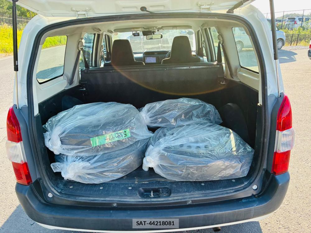 Toyota PROBOX 2020-06 8311392-25