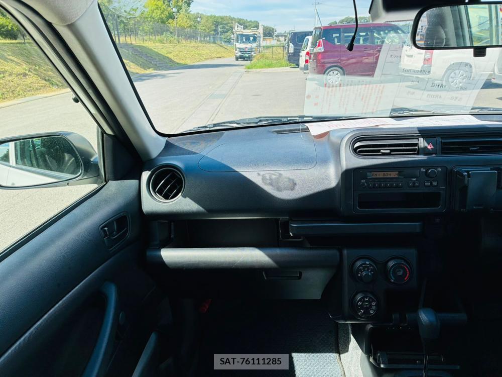 Toyota PROBOX 2020-07 8311386-16