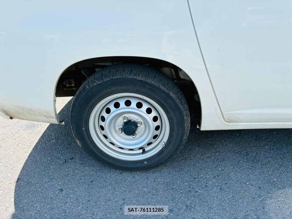 Toyota PROBOX 2020-07 8311386-27