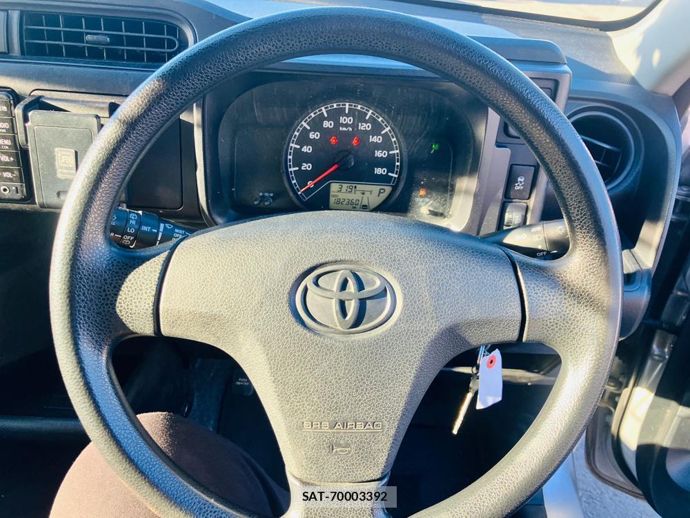 Toyota PROBOX VAN 2019-01 678203-15