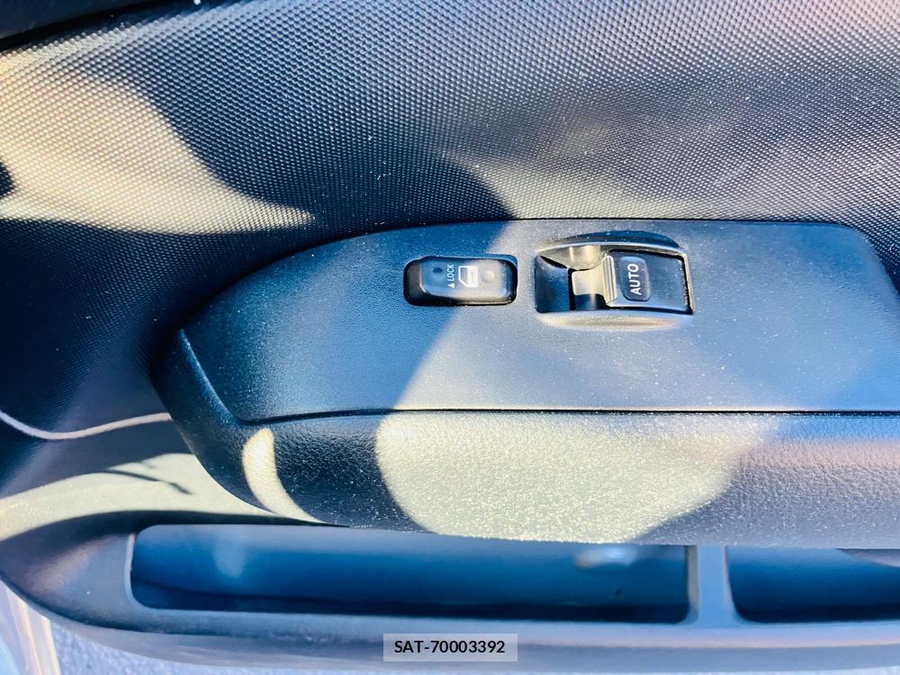 Toyota PROBOX VAN 2019-01 678203-24