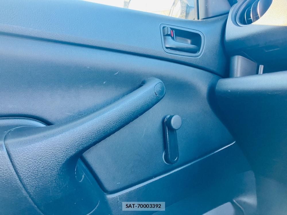 Toyota PROBOX VAN 2019-01 678203-25
