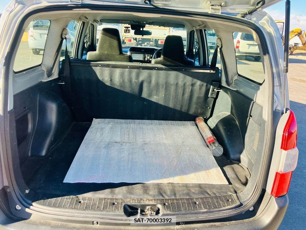 Toyota PROBOX VAN 2019-01 678203-27