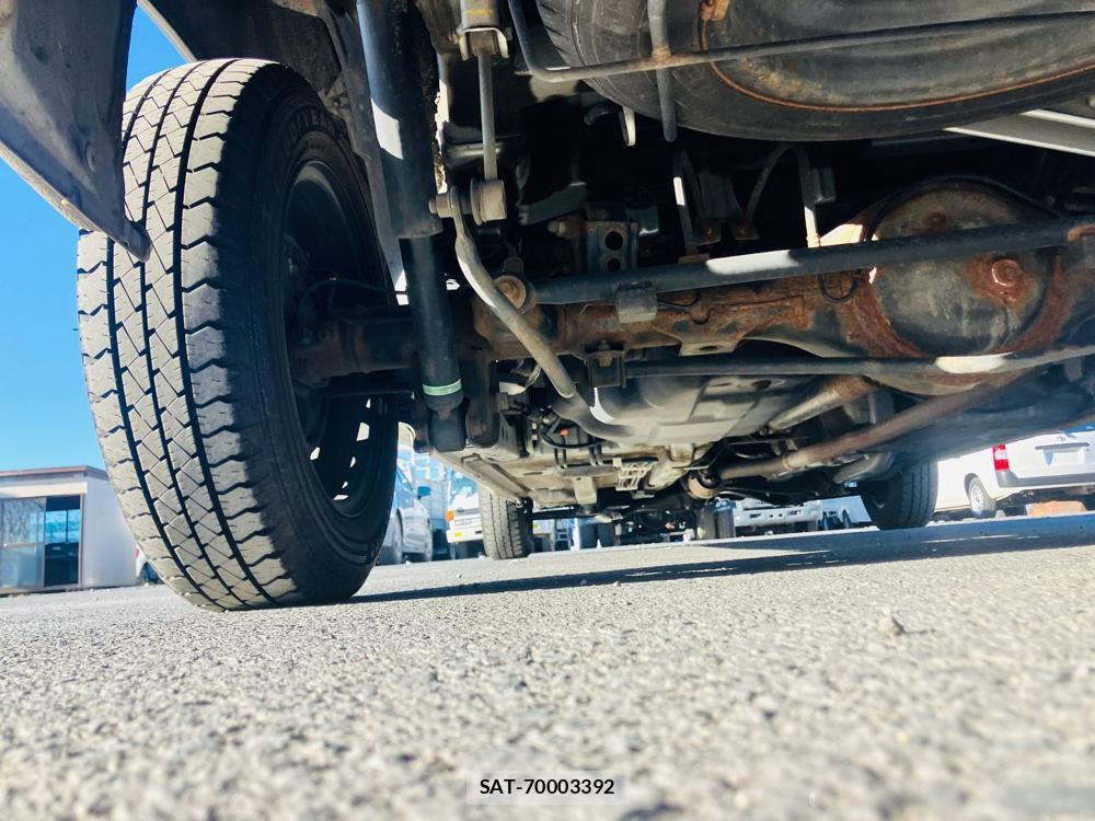 Toyota PROBOX VAN 2019-01 678203-33