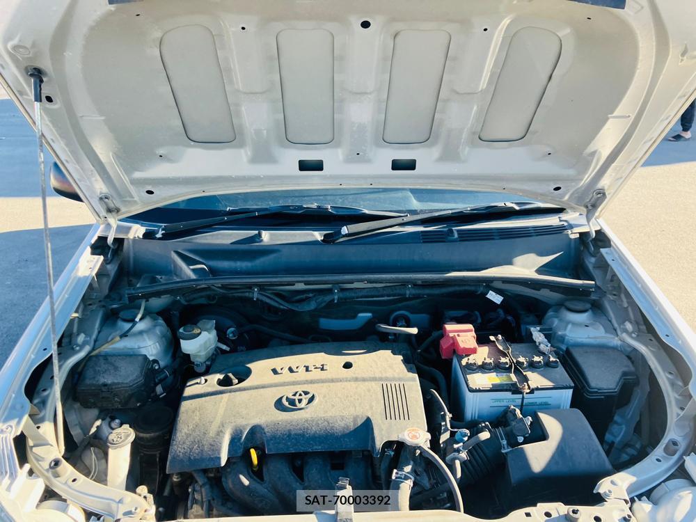 Toyota PROBOX VAN 2019-01 678203-38