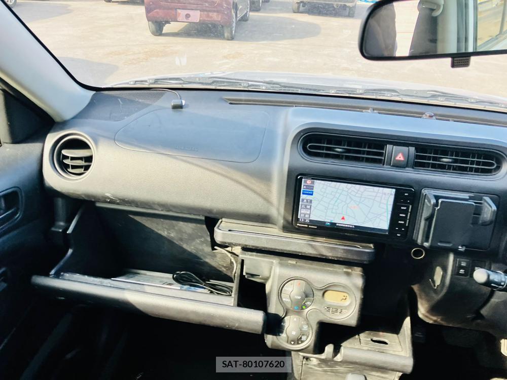 Toyota PROBOX VAN 2019-12 684130-17