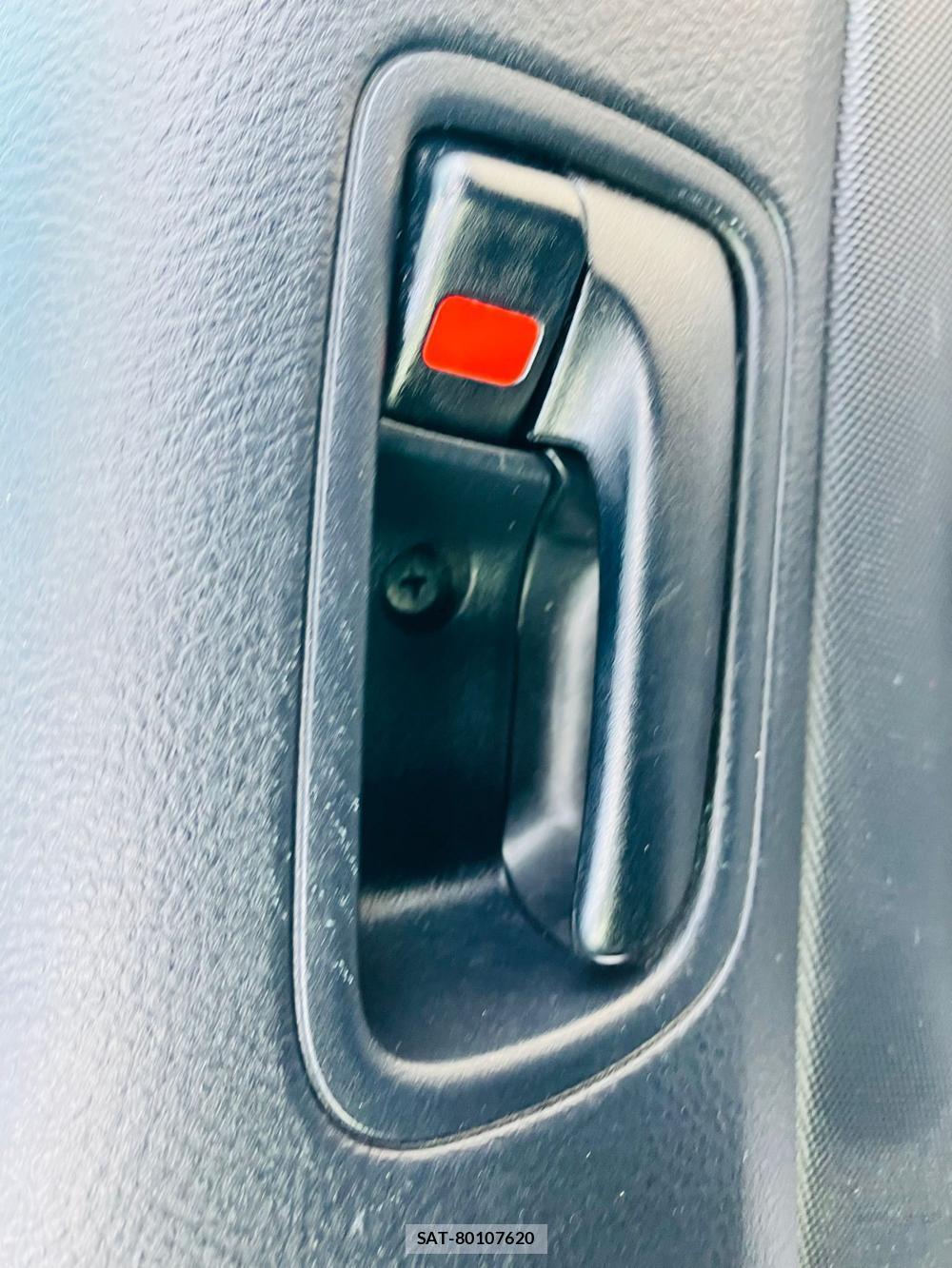 Toyota PROBOX VAN 2019-12 684130-26