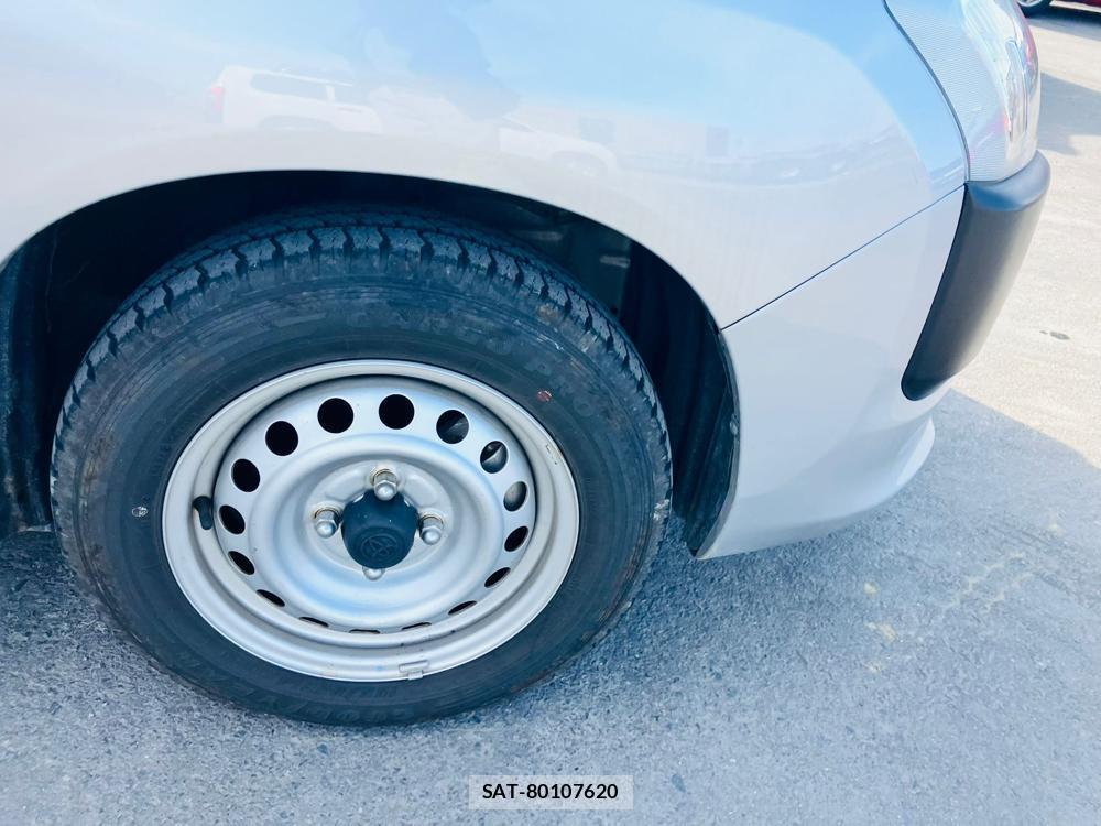 Toyota PROBOX VAN 2019-12 684130-30