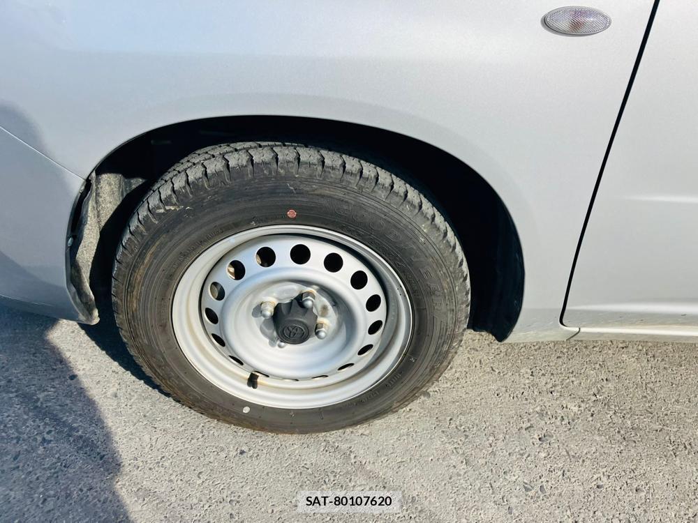 Toyota PROBOX VAN 2019-12 684130-31
