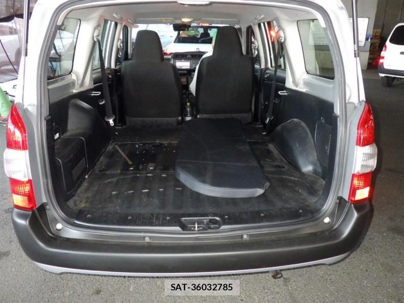 Toyota PROBOX VAN 2019-12 824649-4