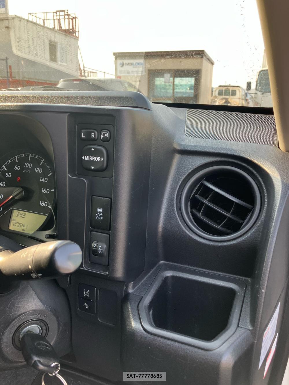 Toyota PROBOX VAN 2019-02 837367-21