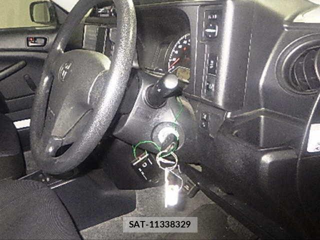 Toyota PROBOX VAN 2019-01 1055438-5