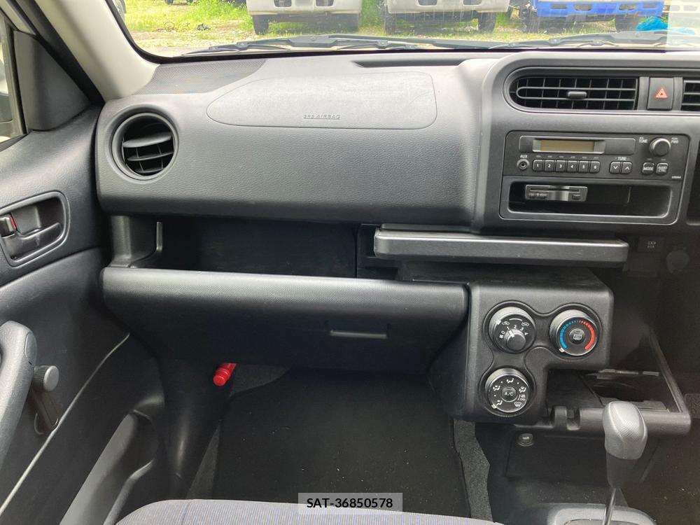 Toyota PROBOX VAN 2019 976211-17