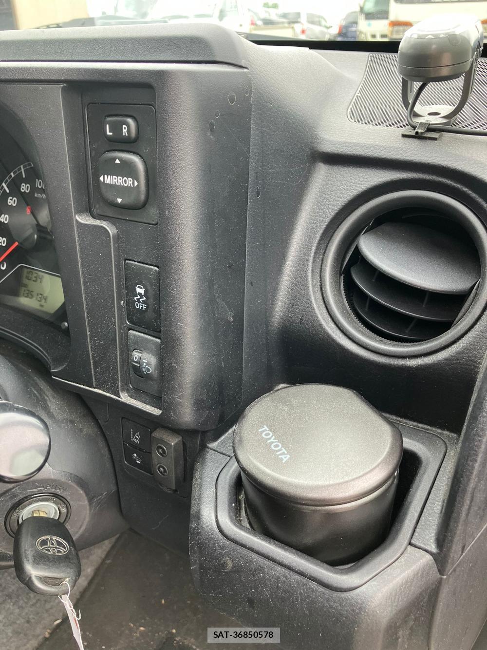 Toyota PROBOX VAN 2019 976211-22