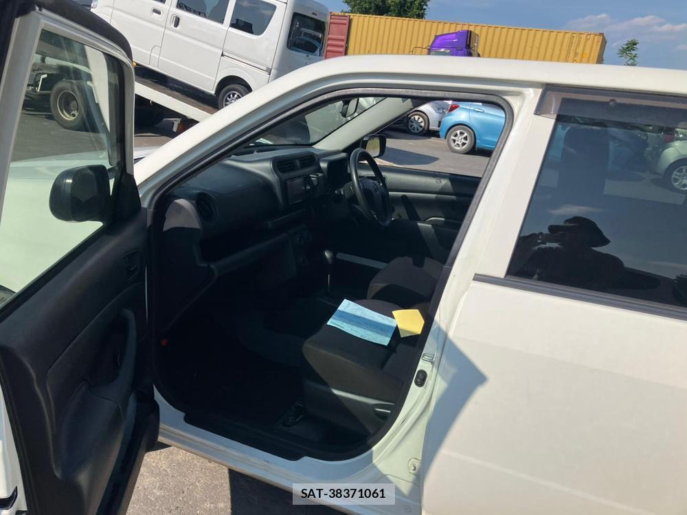 Toyota PROBOX VAN 2018-03 1082472-9