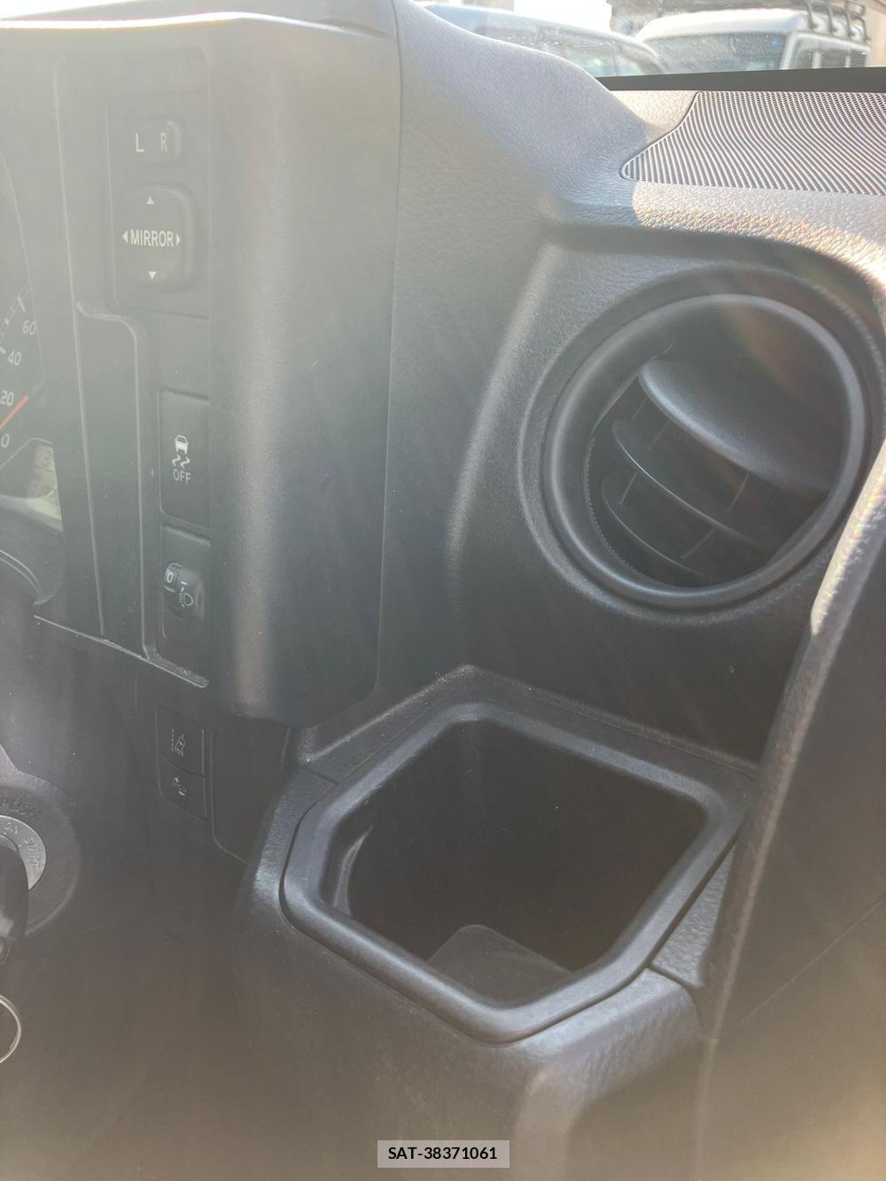 Toyota PROBOX VAN 2018-03 1082472-22