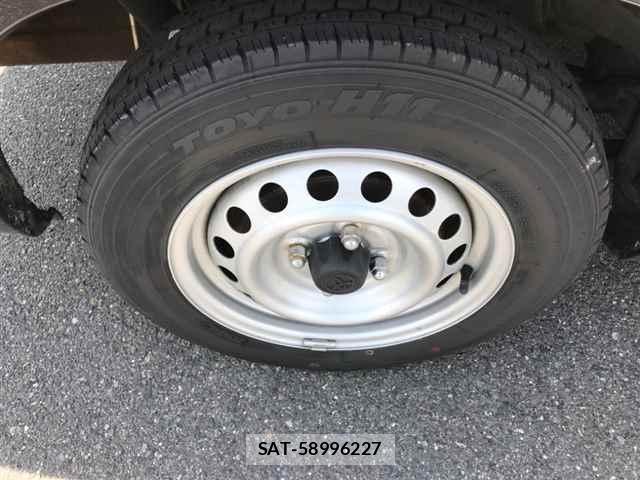 Toyota PROBOX VAN 2019-05 1108586-8