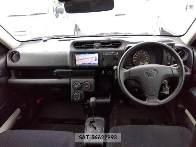 Toyota PROBOX VAN 2018 1045900-6