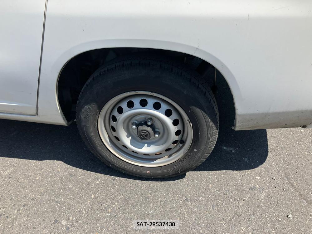 Toyota PROBOX VAN 2018 1243431-32