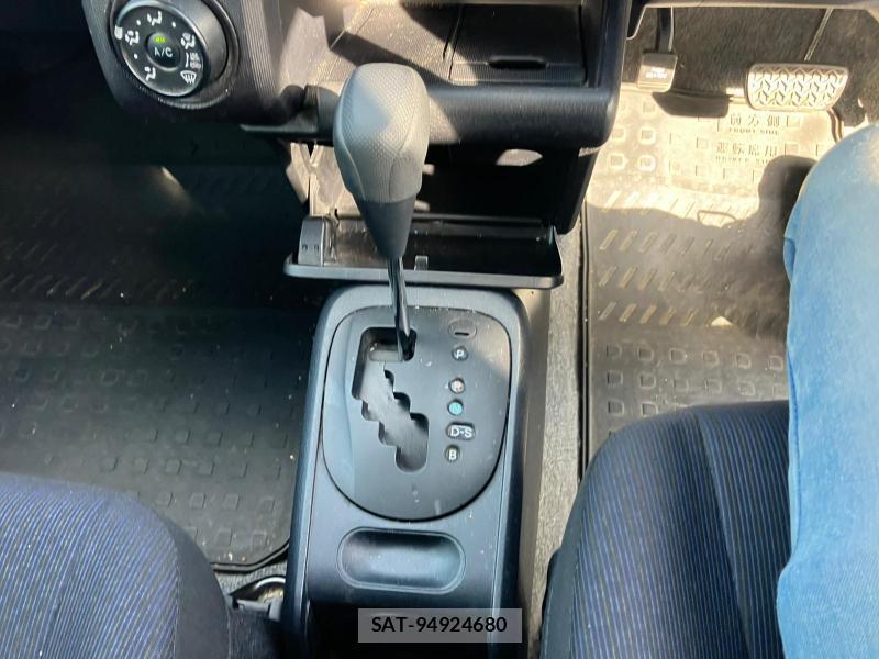 Toyota PROBOX VAN 2018 1267046-24