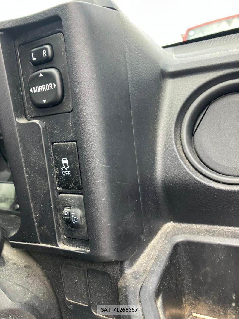 Toyota PROBOX VAN 2018 1261921-22