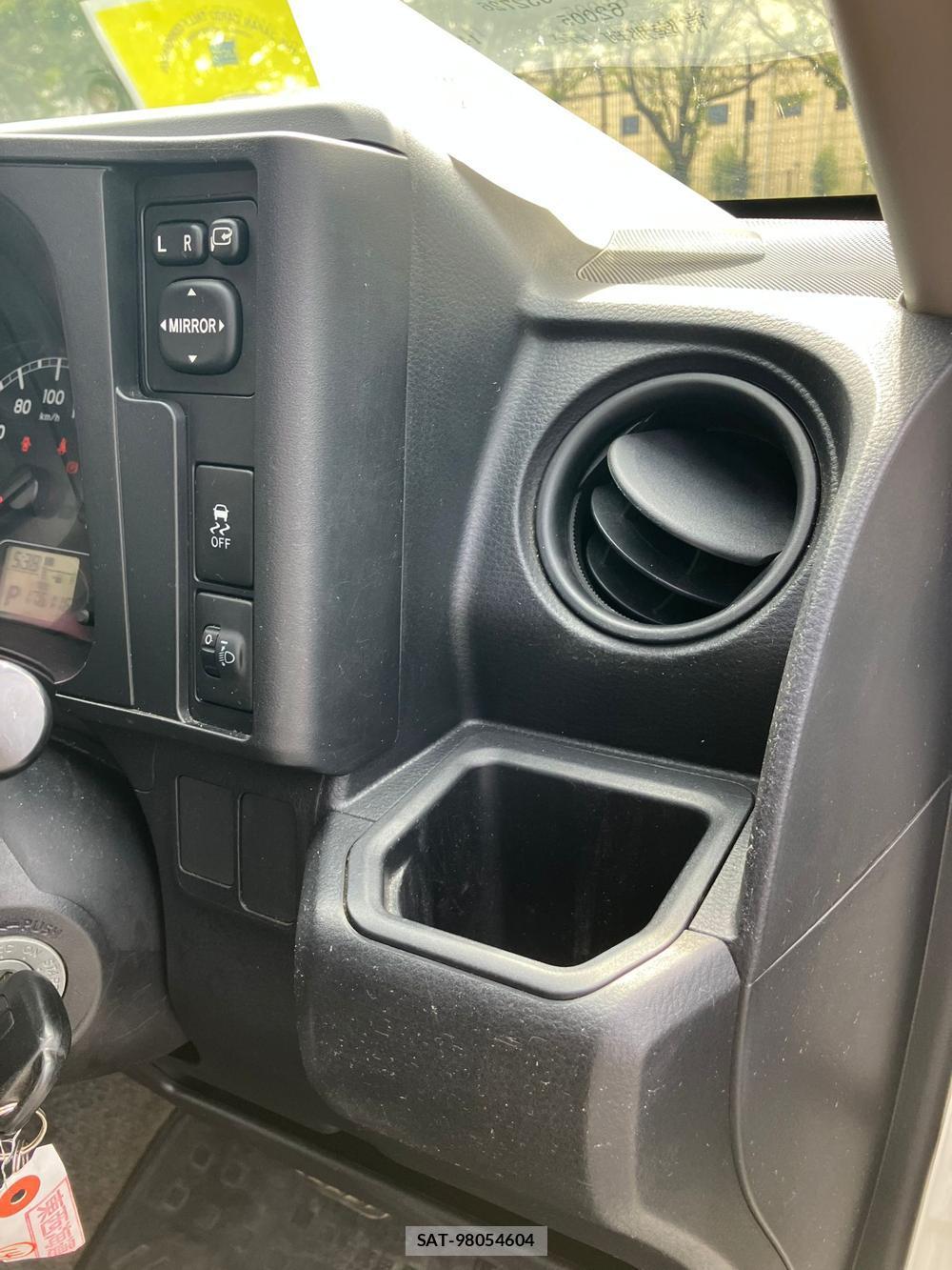 Toyota PROBOX VAN 2018 1268857-16