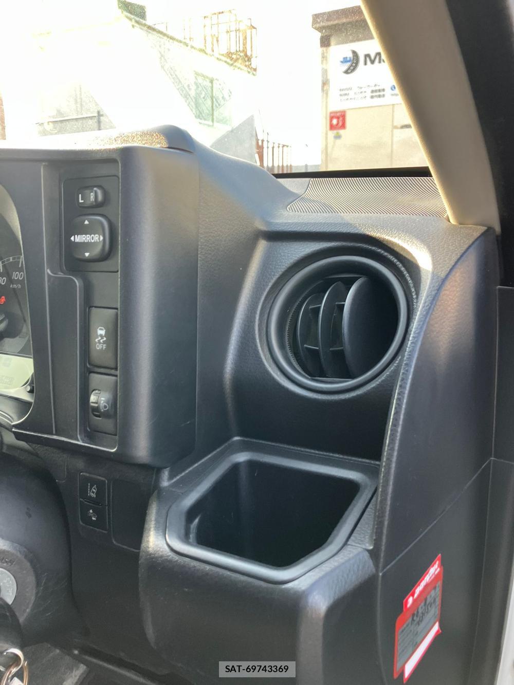 Toyota PROBOX VAN 2018 1289522-21