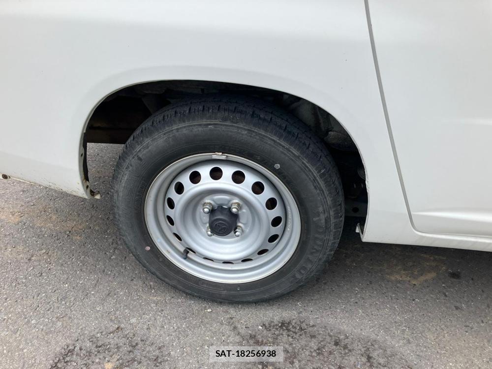 Toyota PROBOX VAN 2019 1218400-32