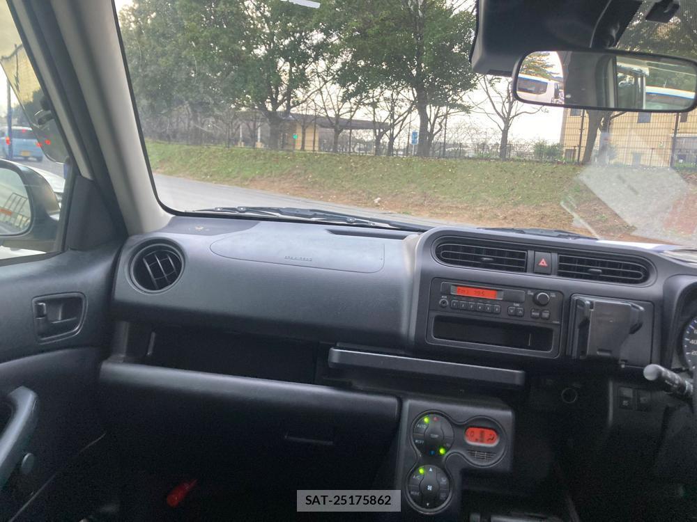 Toyota PROBOX VAN 2019-09 1311441-17