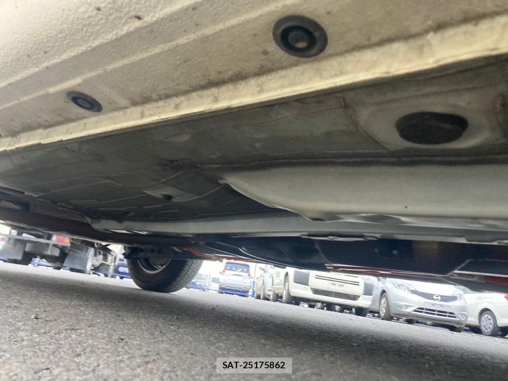 Toyota PROBOX VAN 2019-09 1311441-37