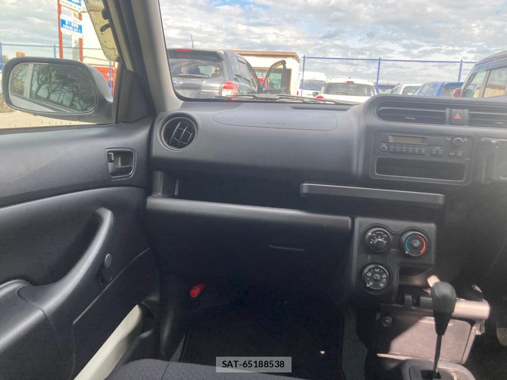 Toyota PROBOX VAN 2019 1300112-17