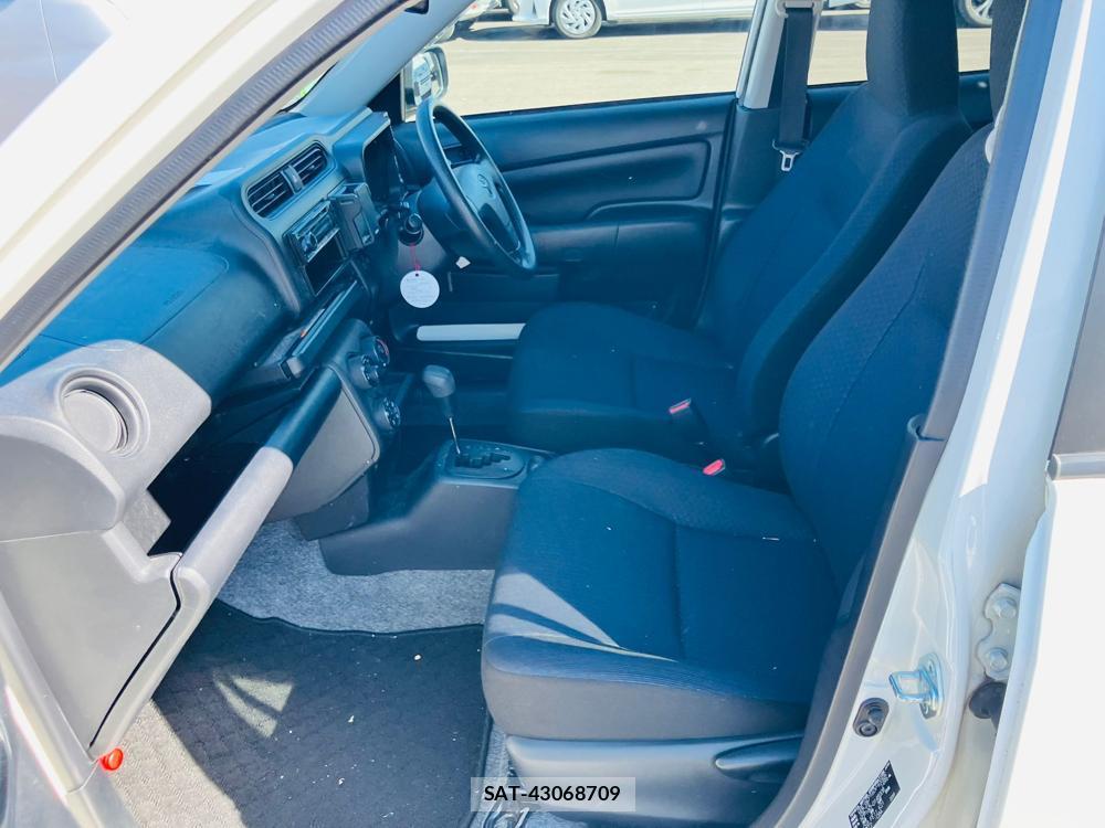 Toyota PROBOX VAN 2020 1377760-10
