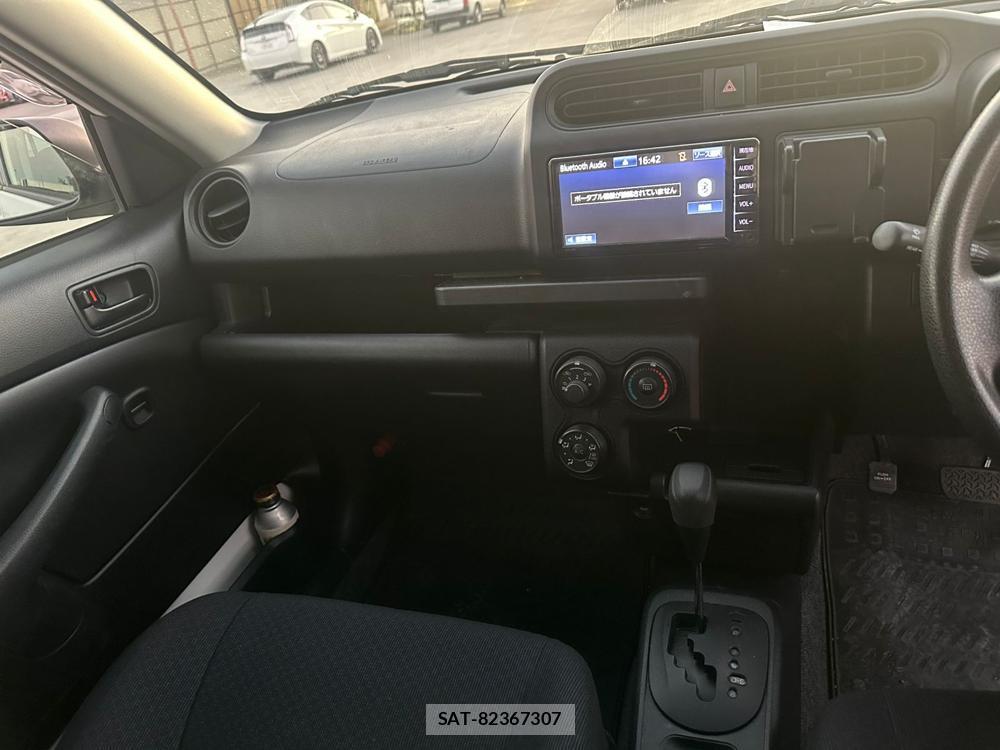 Toyota PROBOX VAN 2019 1407163-17