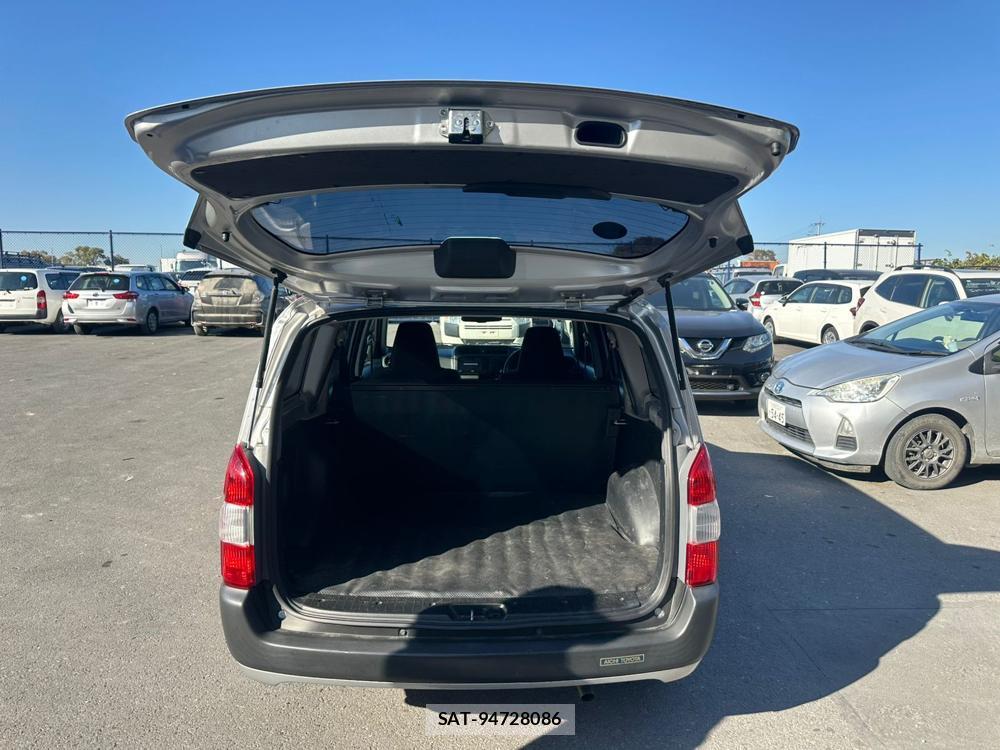 Toyota PROBOX VAN 2020 1423098-24