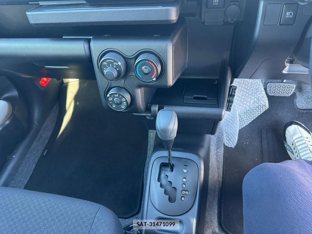 Toyota PROBOX VAN 2019 1758235-19