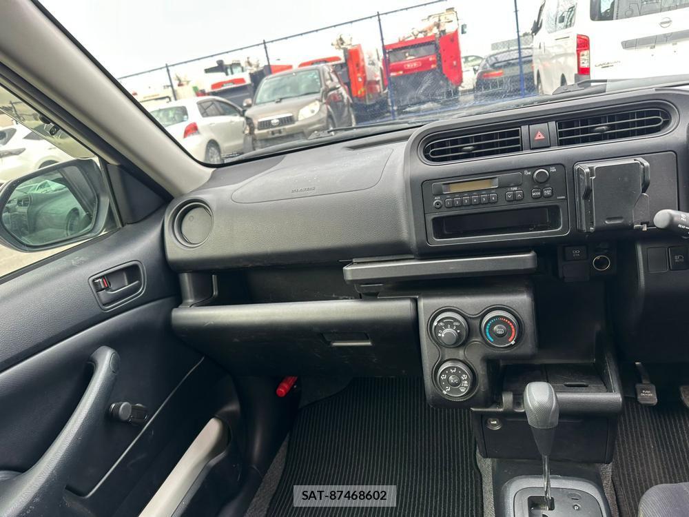 Toyota PROBOX VAN 2020 1357060-17
