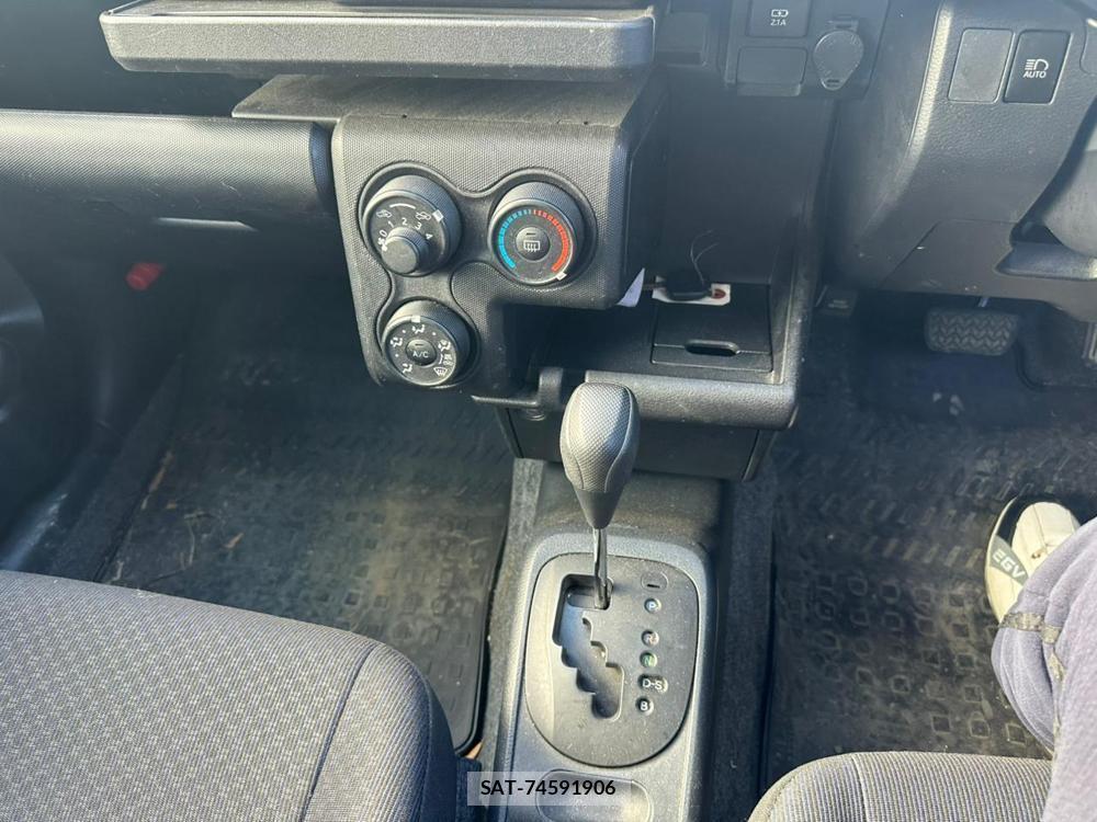 Toyota PROBOX VAN 2020 1669062-19