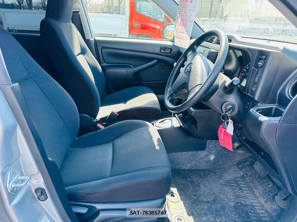 Toyota PROBOX VAN 2020 3653836-11
