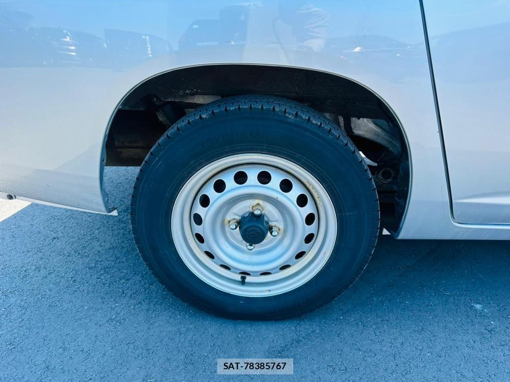 Toyota PROBOX VAN 2020 3653836-28